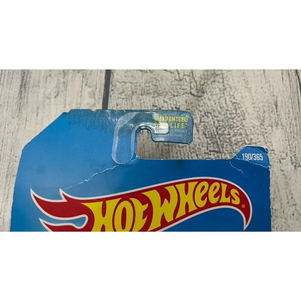 NEW! Hot Wheels DC Batmobile, 2015
